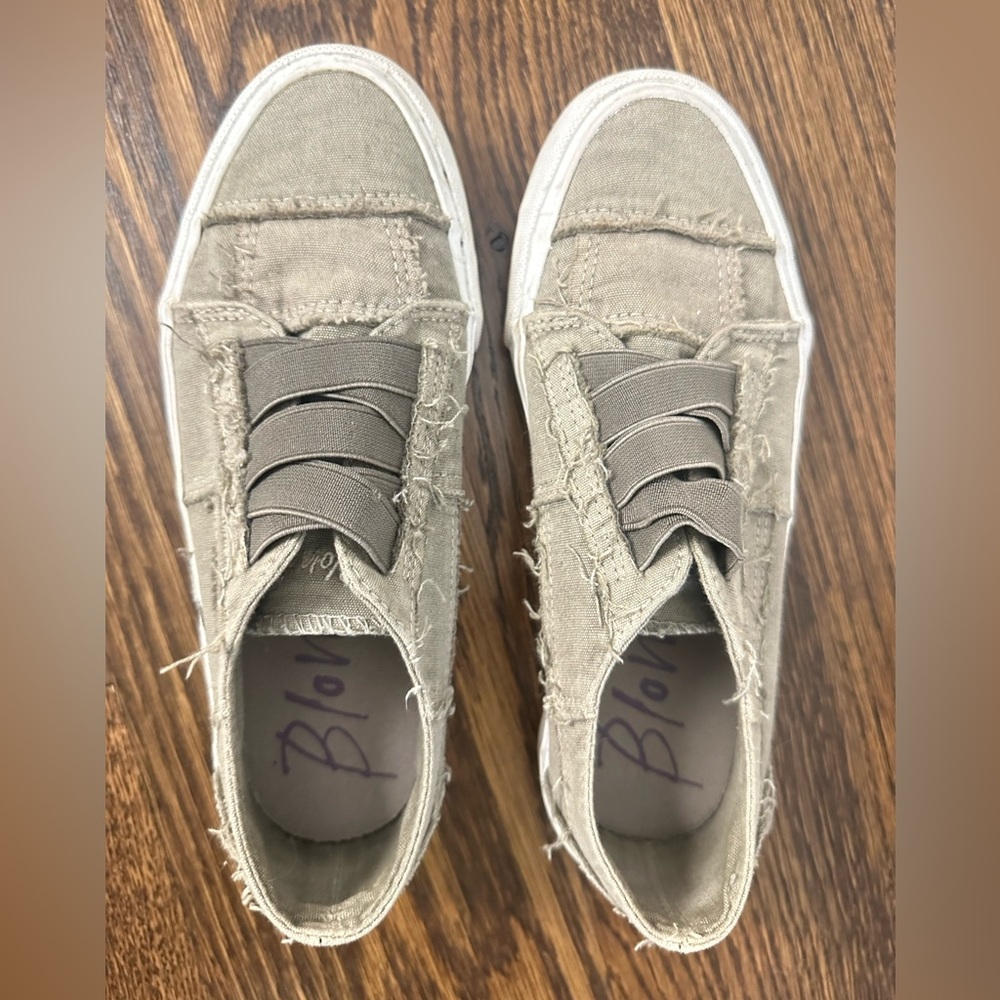 Olive sneakers - Blowfish Malibu US 6